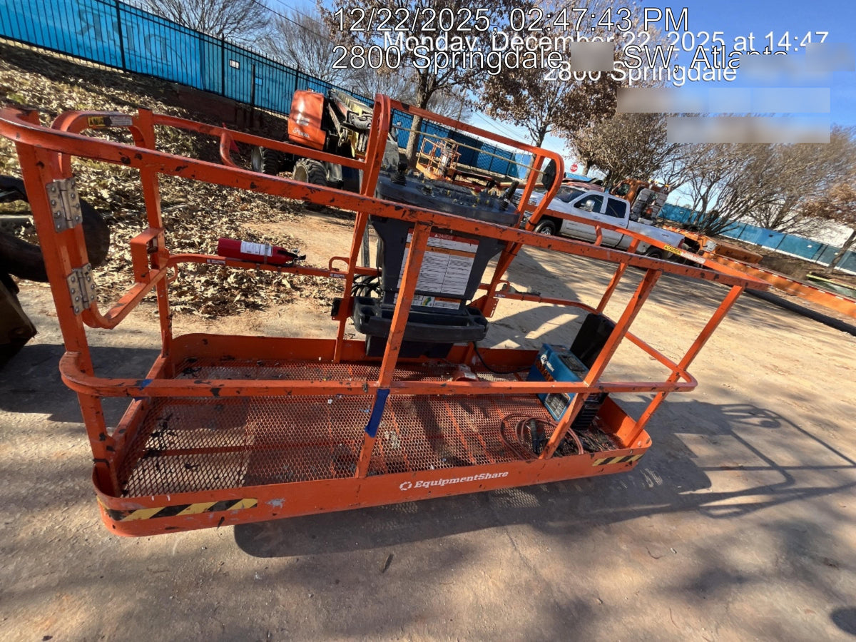 2023 JLG 660SJ