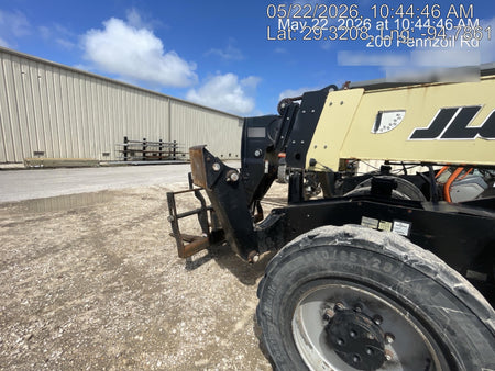 2019 JLG 1255 JLG 1255 T4F w/Full Cab, HVAC, Solid Tires, Work Lights/Beacon, 60" Carriage/Forks