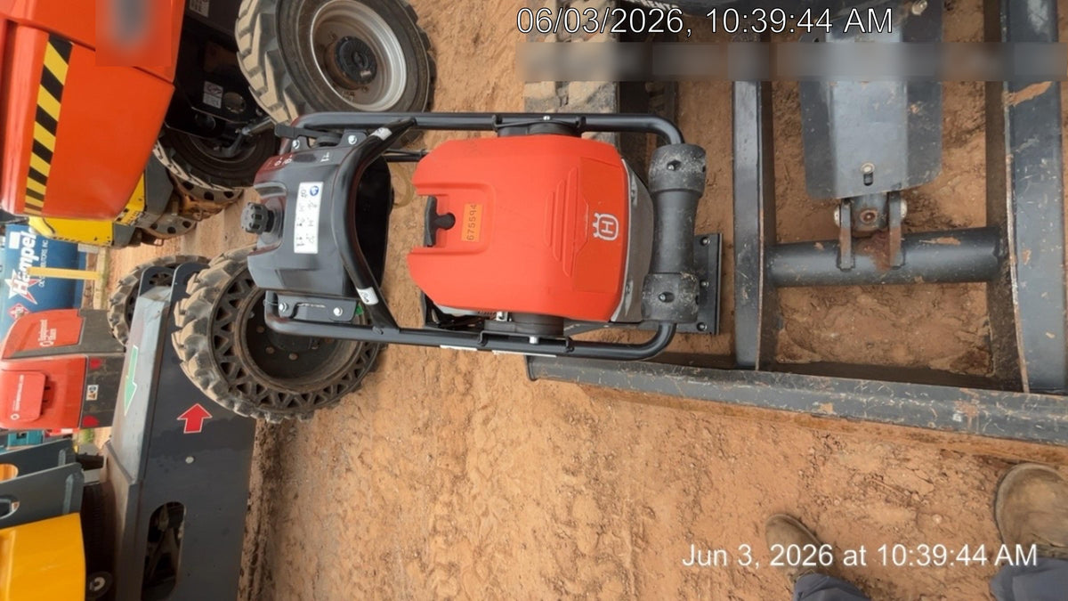 2026 HUSQVARNA LT6005