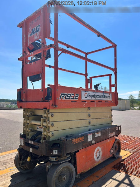 2022 JLG R1932