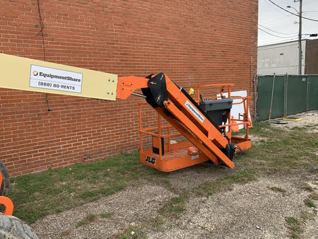 2019 JLG 600AJ