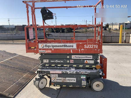 2023 SKYJACK SJ3219