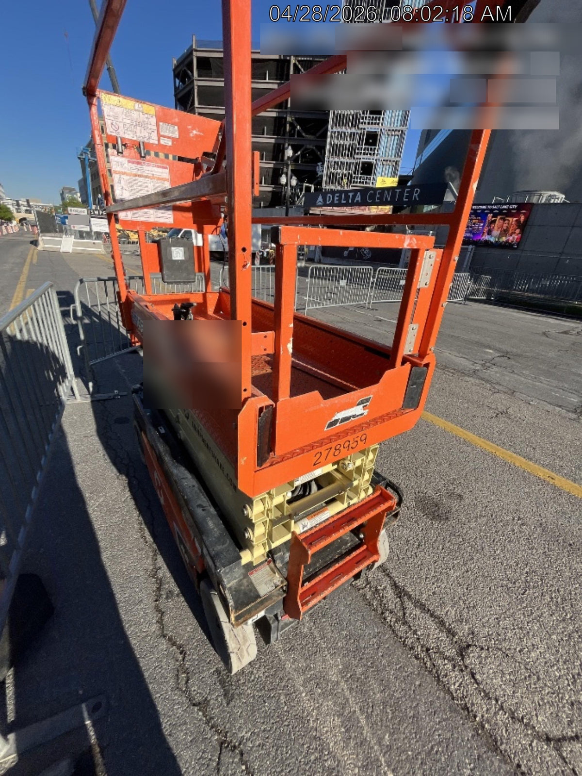 2022 JLG ES1932
