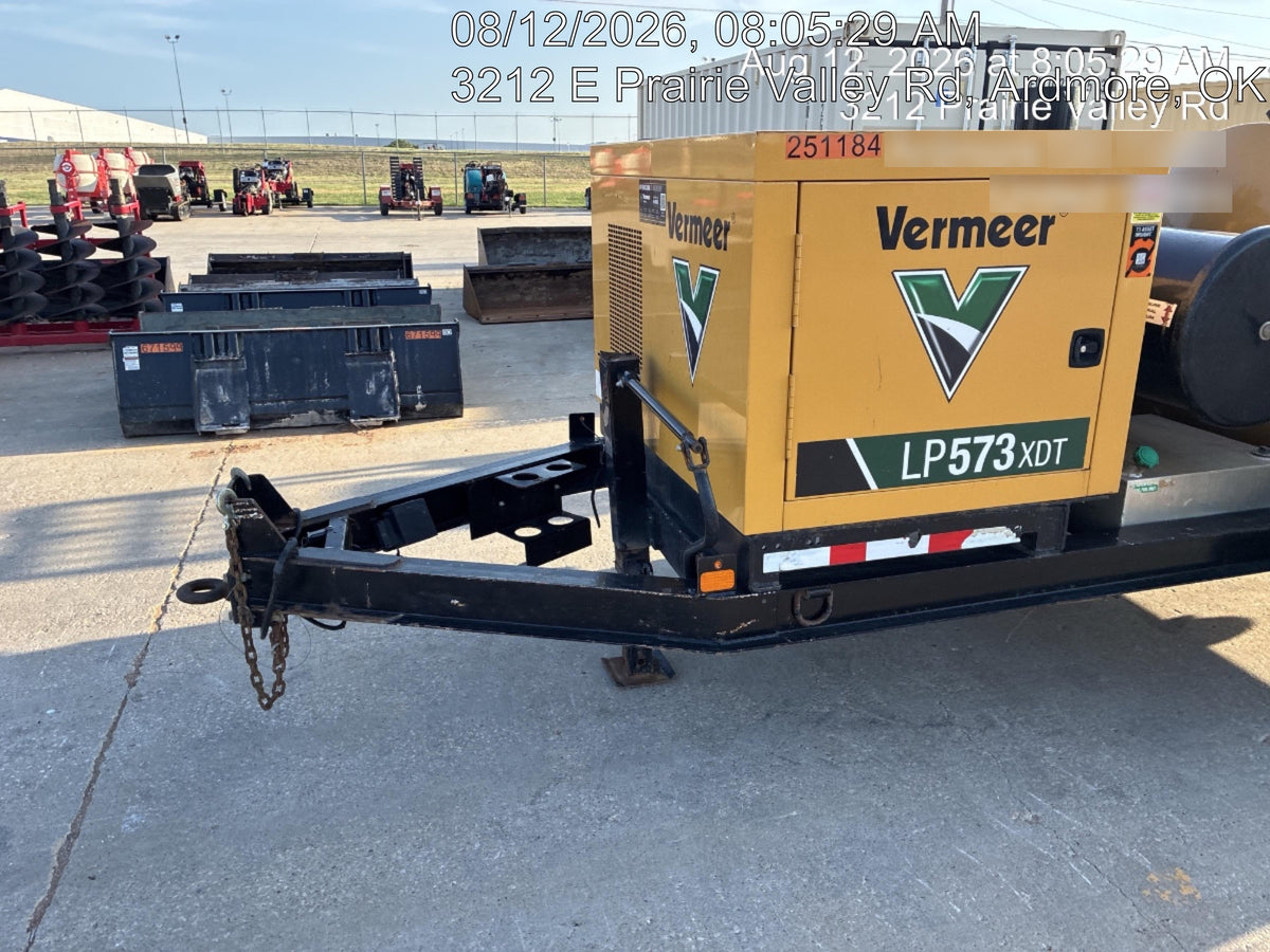2022 Vac-Tron LP573XDT T4 Koehler Diesel Engine, 500 Gallon Debris Tank, x2 100 Gallon Water Tanks