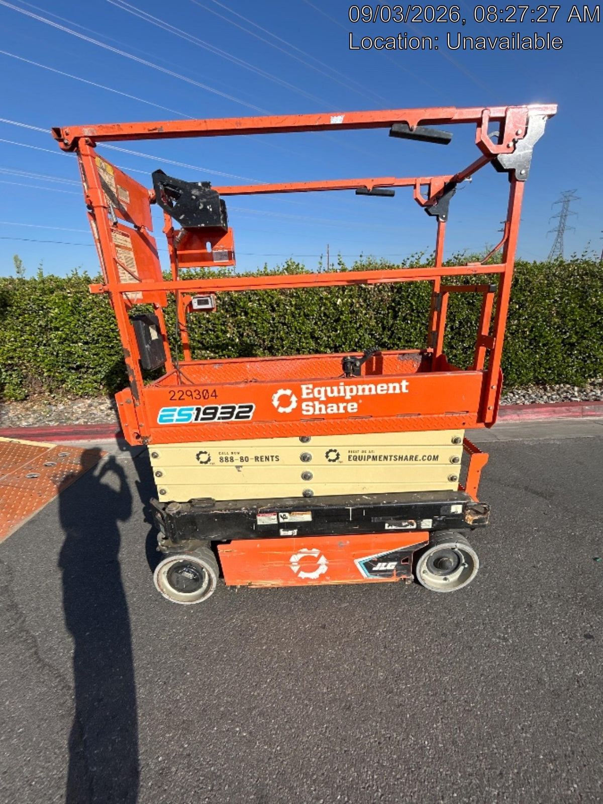 2022 JLG ES1932