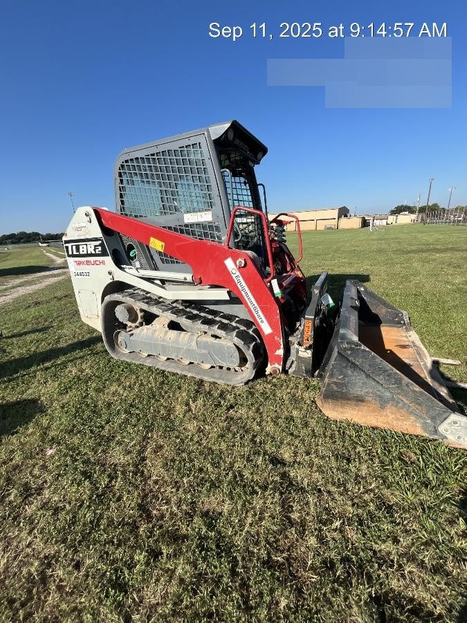 2023 TAKEUCHI TL8R2-CR