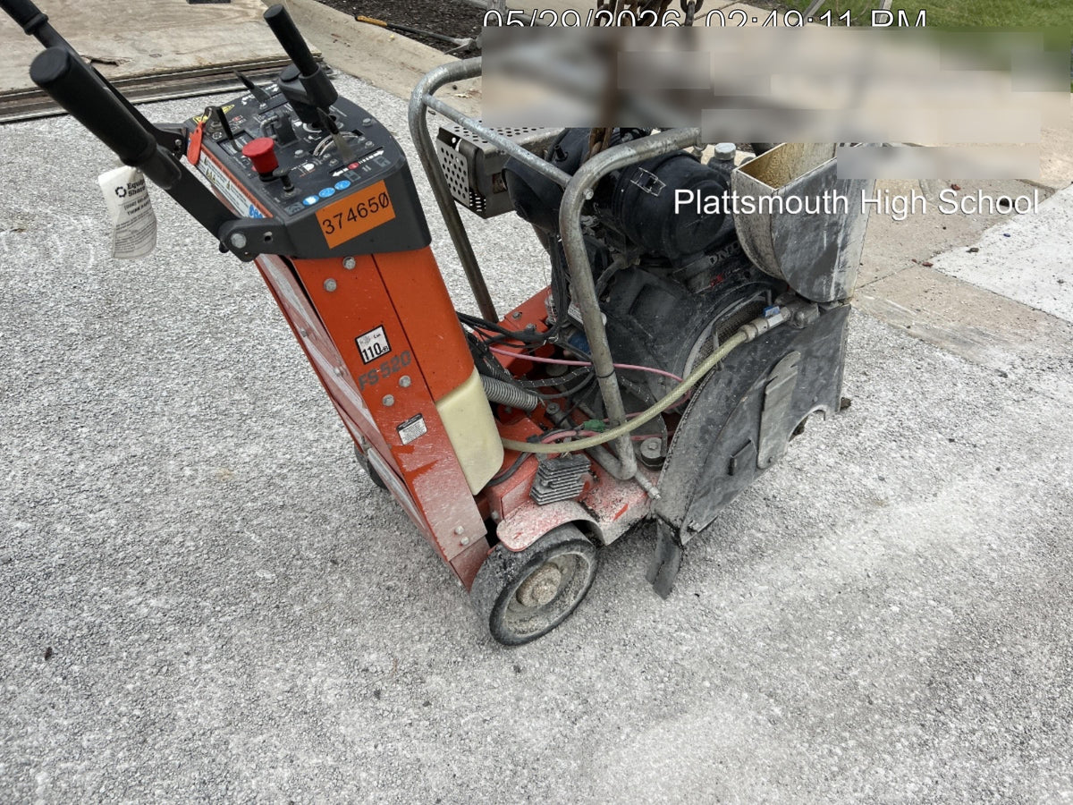 2023 HUSQVARNA FS520