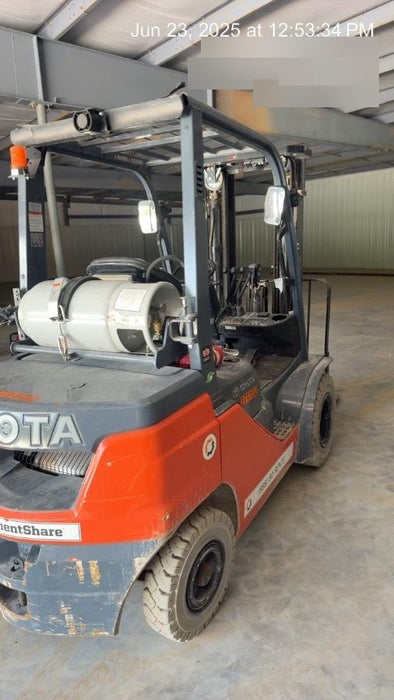 2022 TOYOTA 50-8FGU25