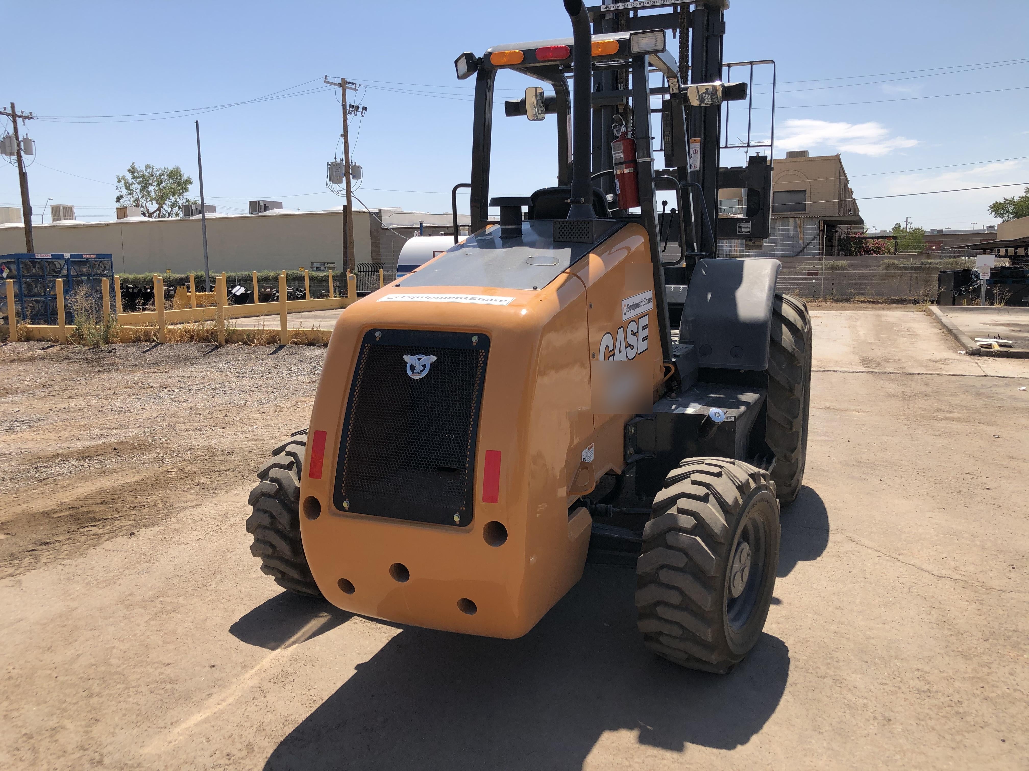 2019 CASE 588H