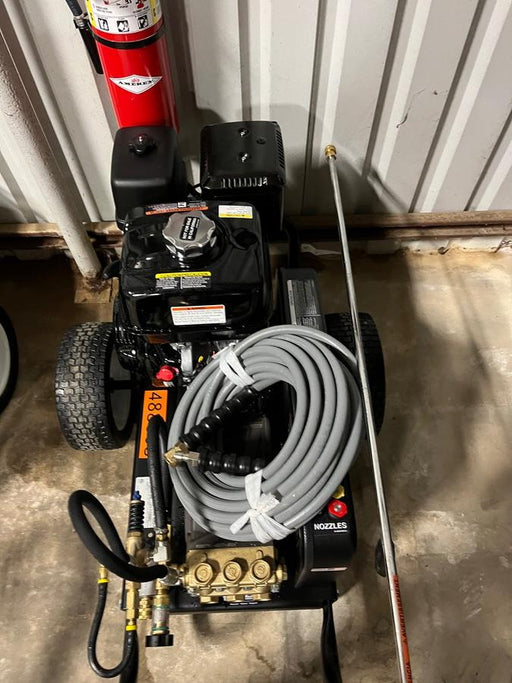 2025 MI-T-M CW-3504-5MGH