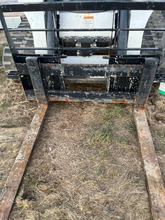 2022 ARROW MATERIAL HANDLING FS5100CB - 72"