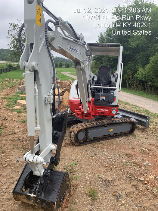 2021 TAKEUCHI TB235-2R