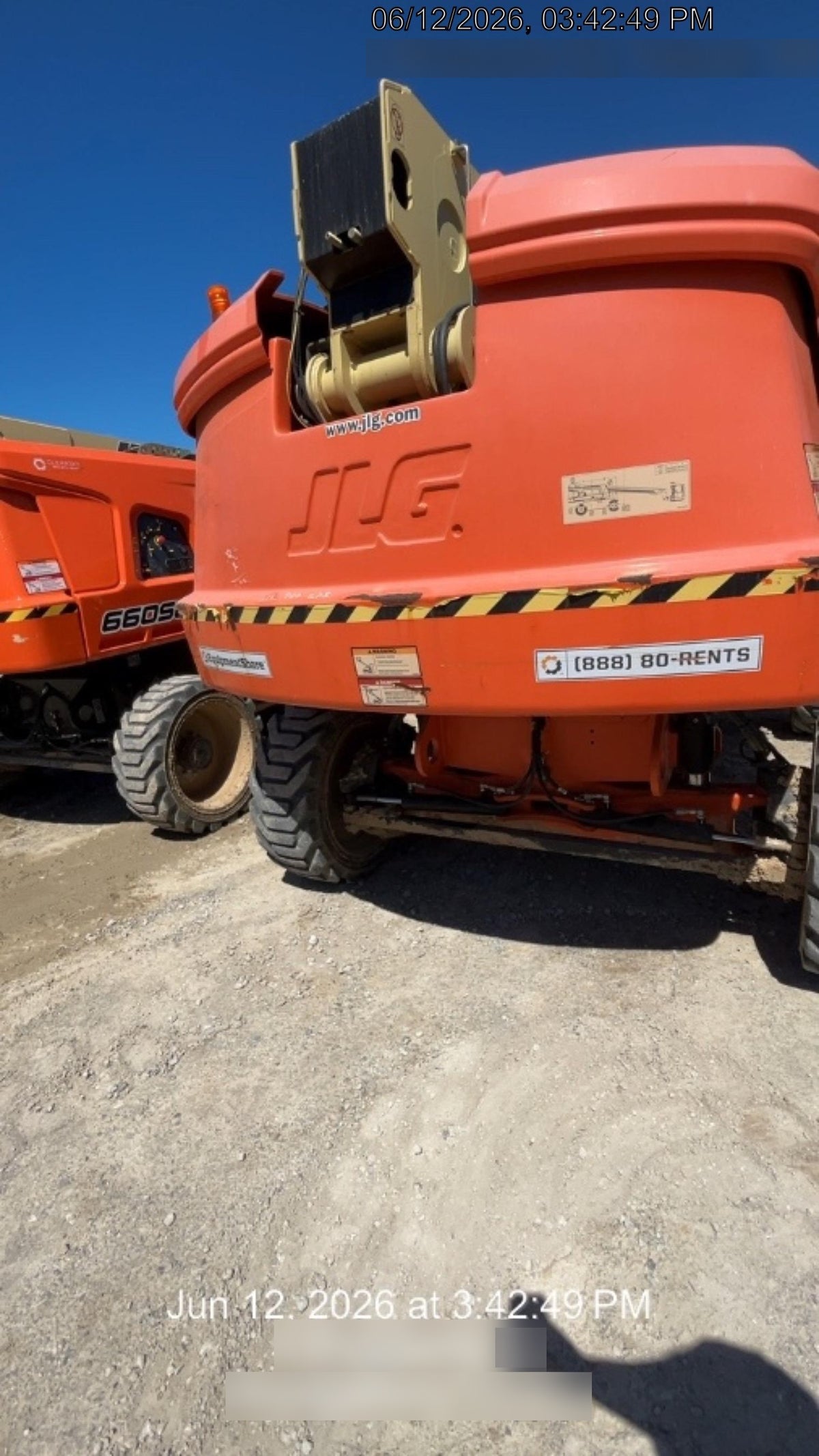 2021 JLG 660SJ