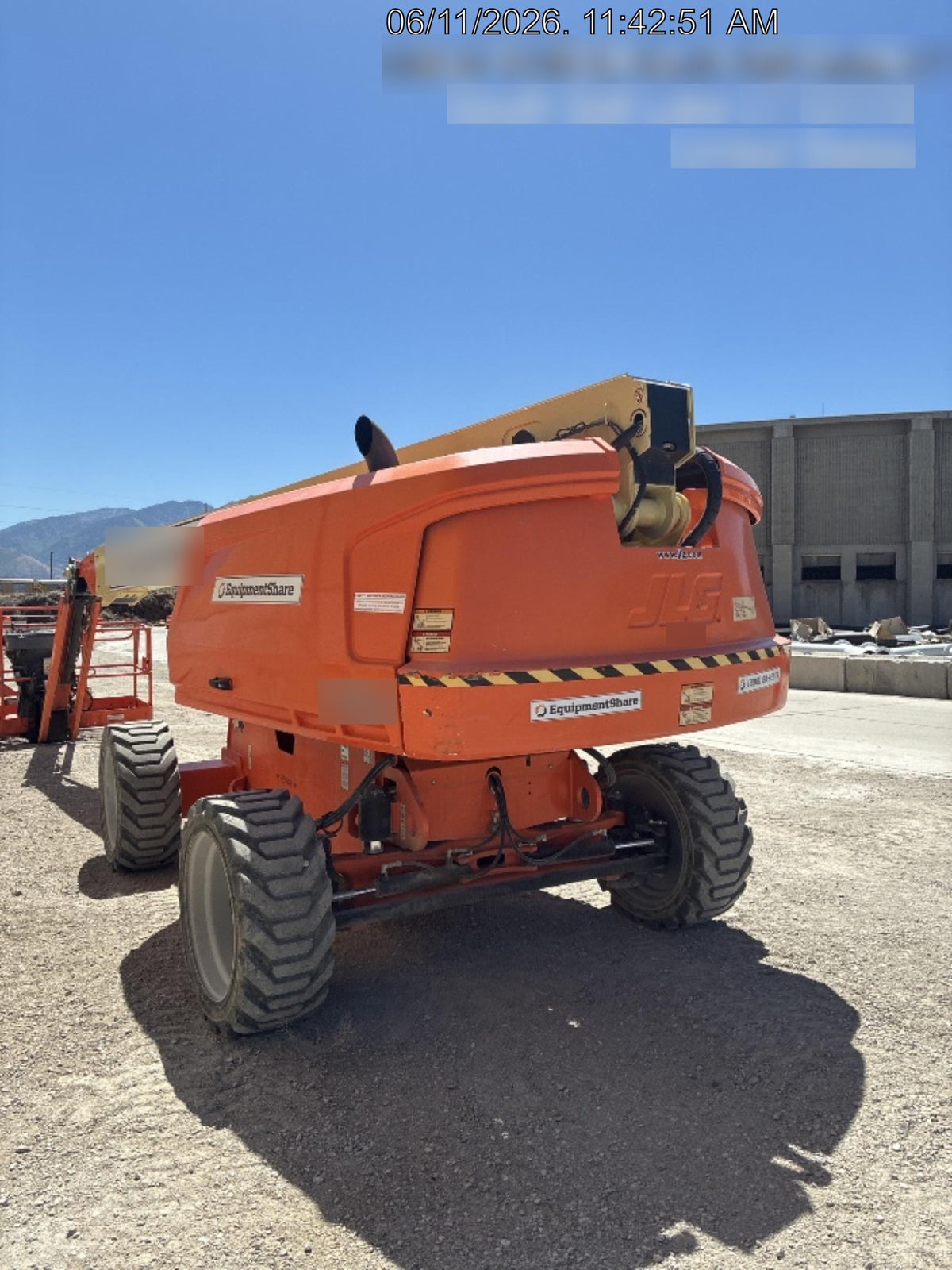 2020 JLG 660SJ