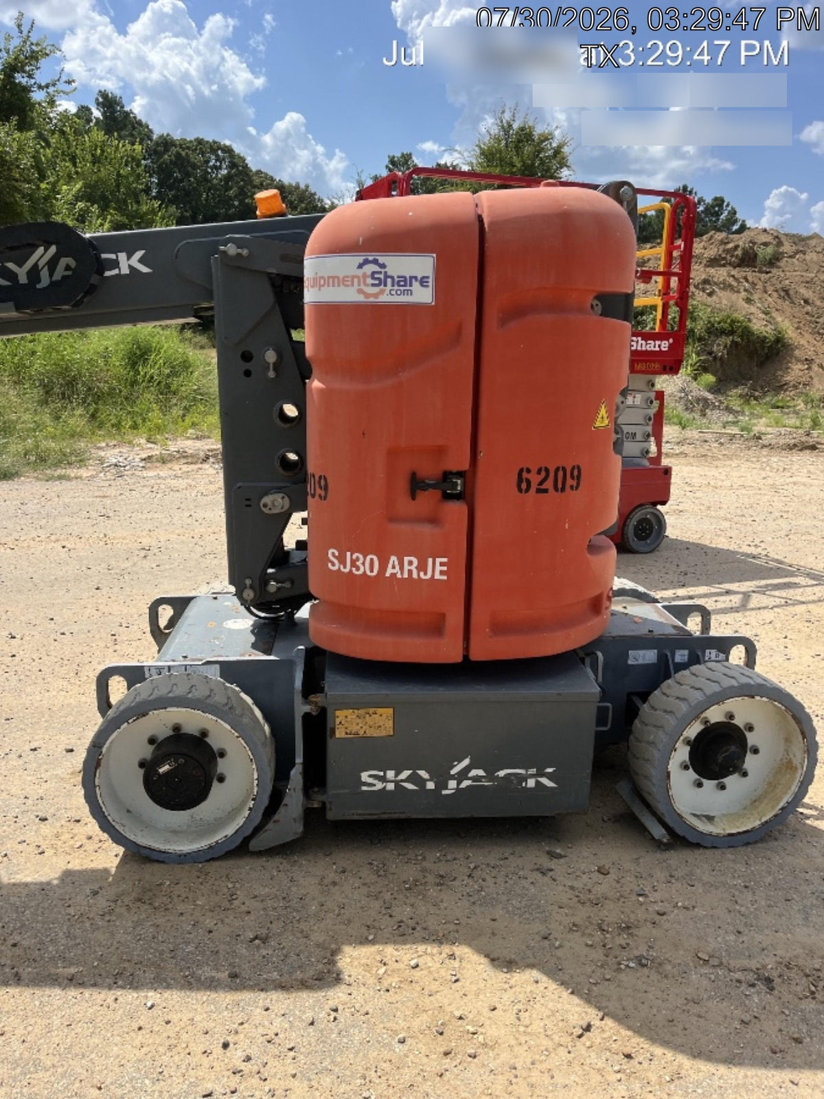 2017 SKYJACK SJ30 AJE