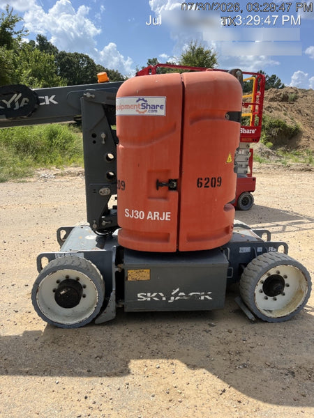2017 SKYJACK SJ30 AJE