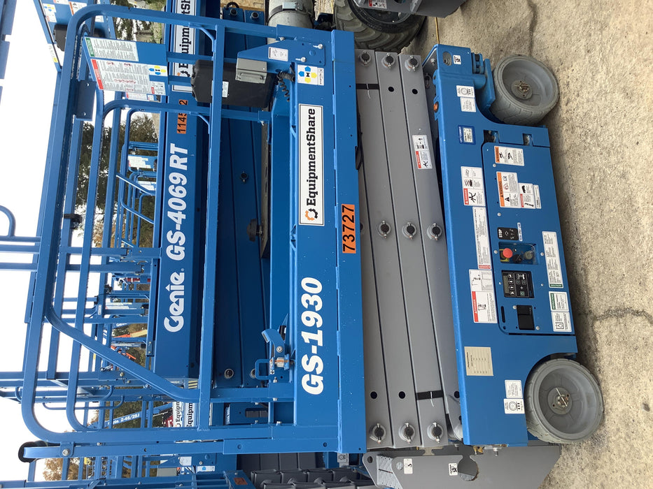 2020 Genie GS-1930 Fixed rails with chain entry gate - Pre A92.20