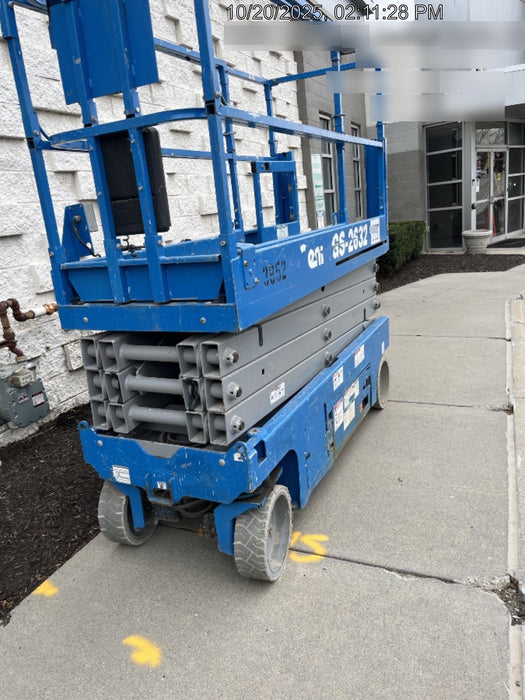 2017 Genie GS-2632 Genie GS2632 Scissor Lift