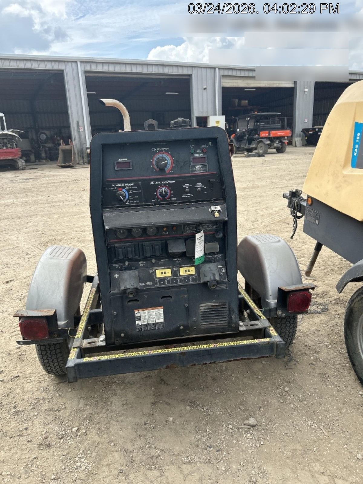 2022 Lincoln Electric LE400 Kubota V1505, Trlr, Cable Rack, Light Kit, ES Decals, T3