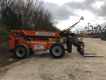 2021 SKYTRAK 10054
