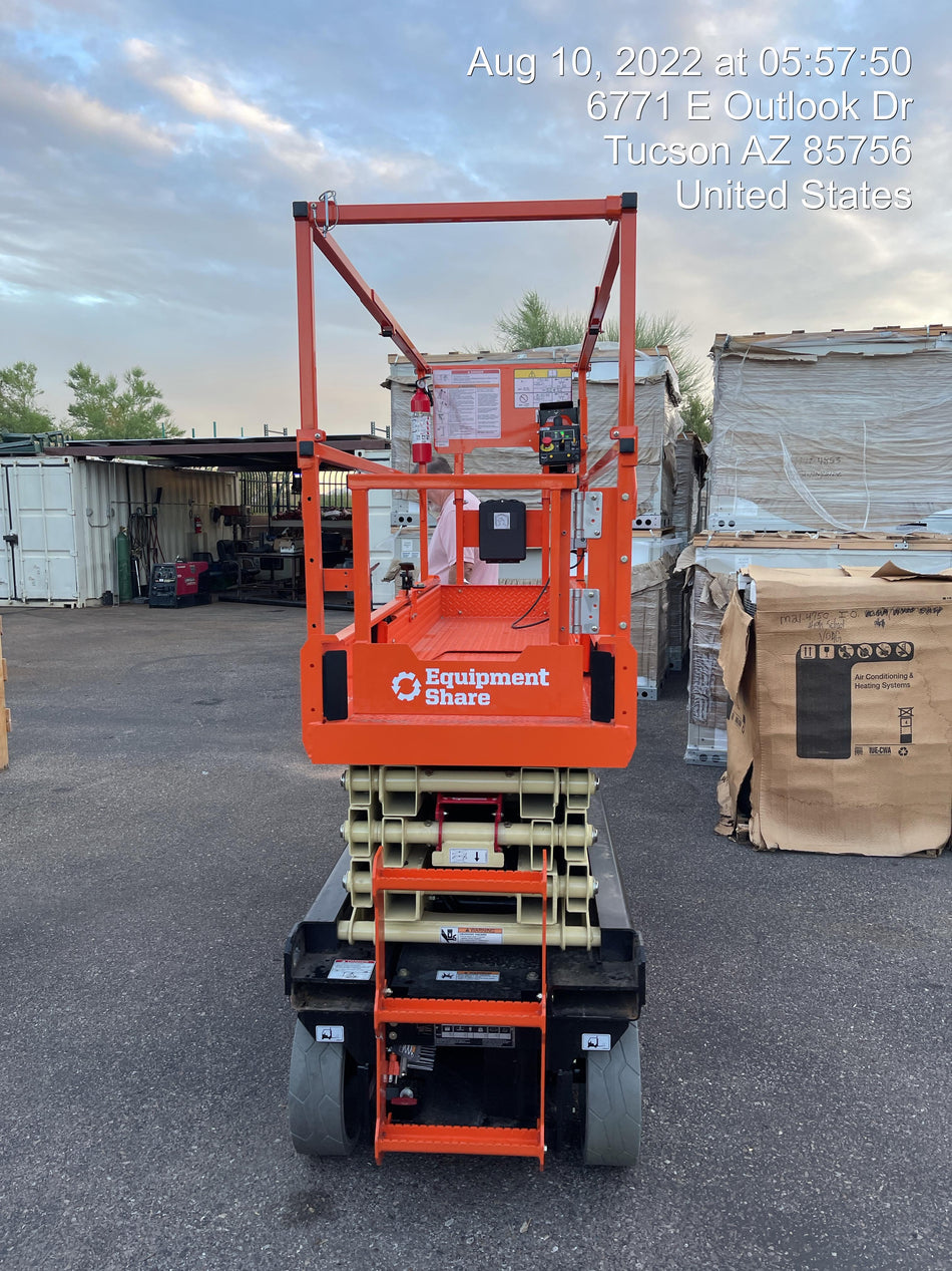 2022 JLG ES2632
