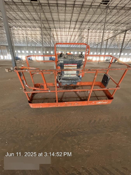2021 JLG 660SJ