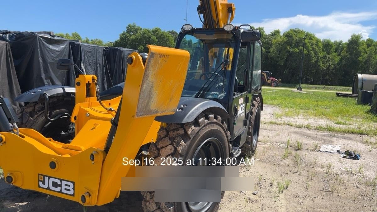 2025 JCB 512-56