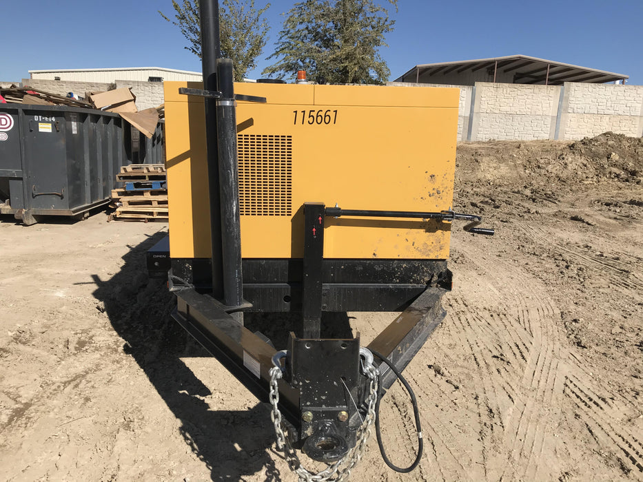 2020 Vac-Tron LP573XDT Tier 4 Kohler Diesel Engine, 500 Gallon Debris Tank w/ Hydraulic Tilt, two (2) 100 Gallon Water Tanks, Low Profile Torsion Axles (12,000 GVWR),