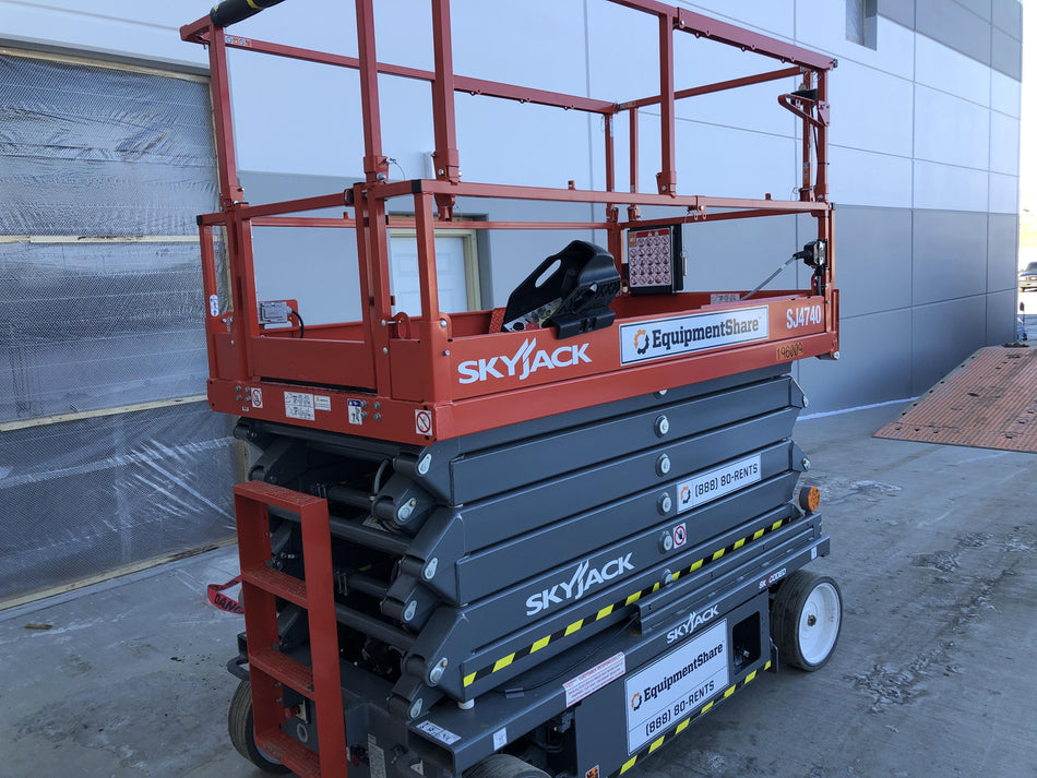 2021 SKYJACK SJ4740