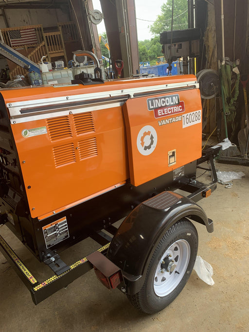 2021 Lincoln Electric Vantage 322 Vantage 322 Ready Pak 3 w/ Decals, ORANGE (includes trailer, cable rack, fender light kit) NO Telematics