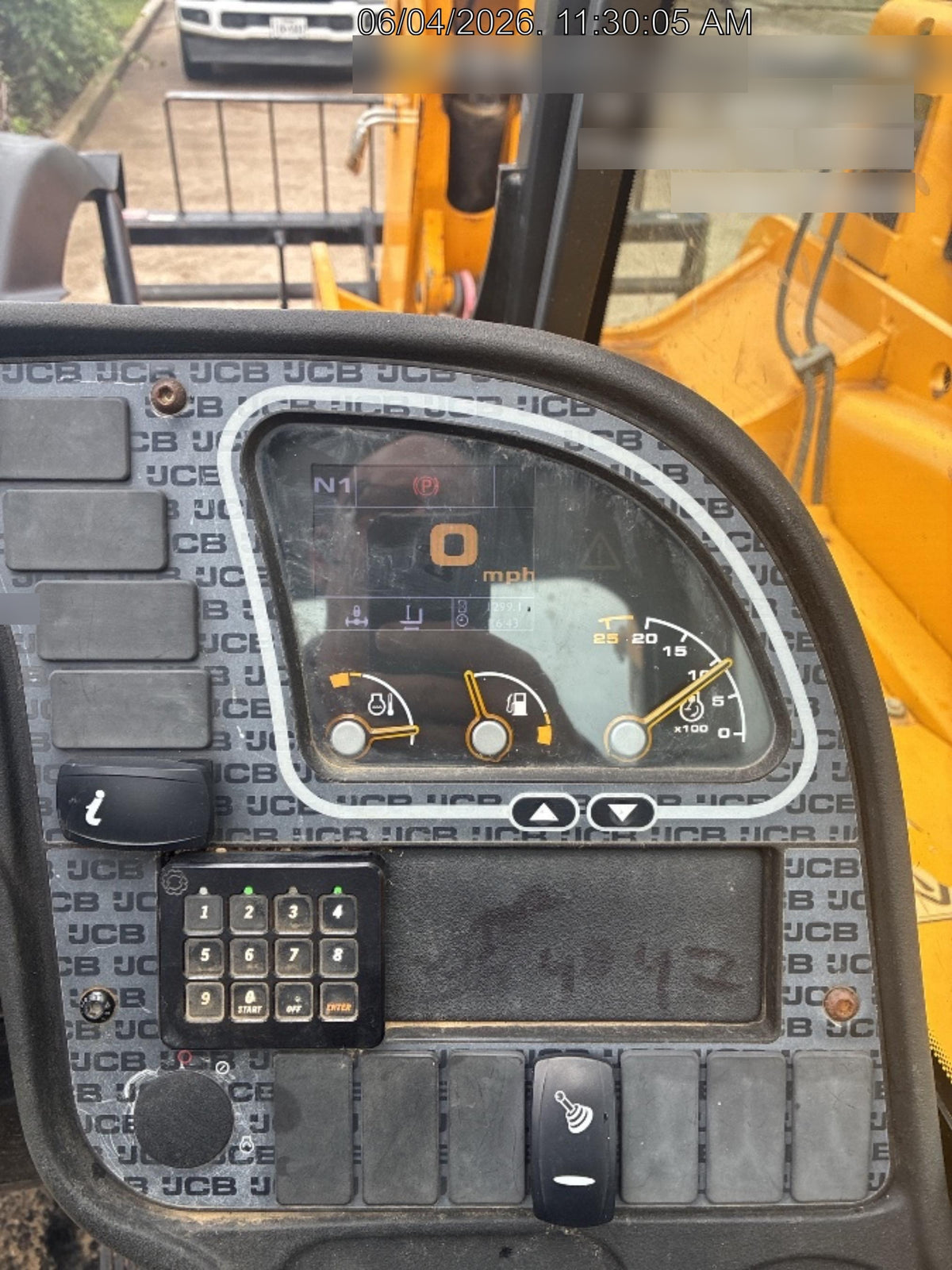 2022 JCB 509-42