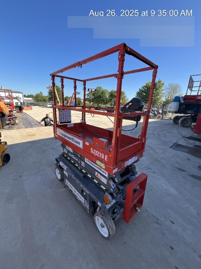 2023 SKYJACK SJ3219