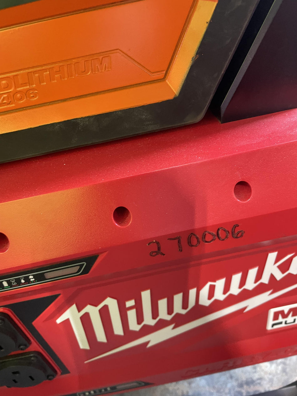 2022 MILWAUKEE MXF002-2XC