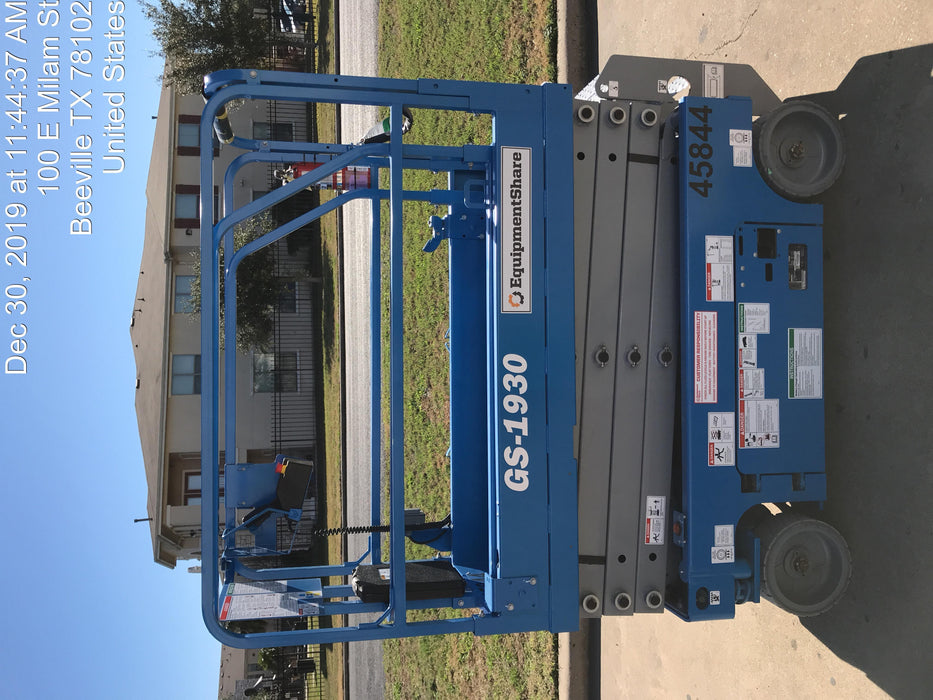 2019 Genie GS-1930 Fixed rails with chain Entry