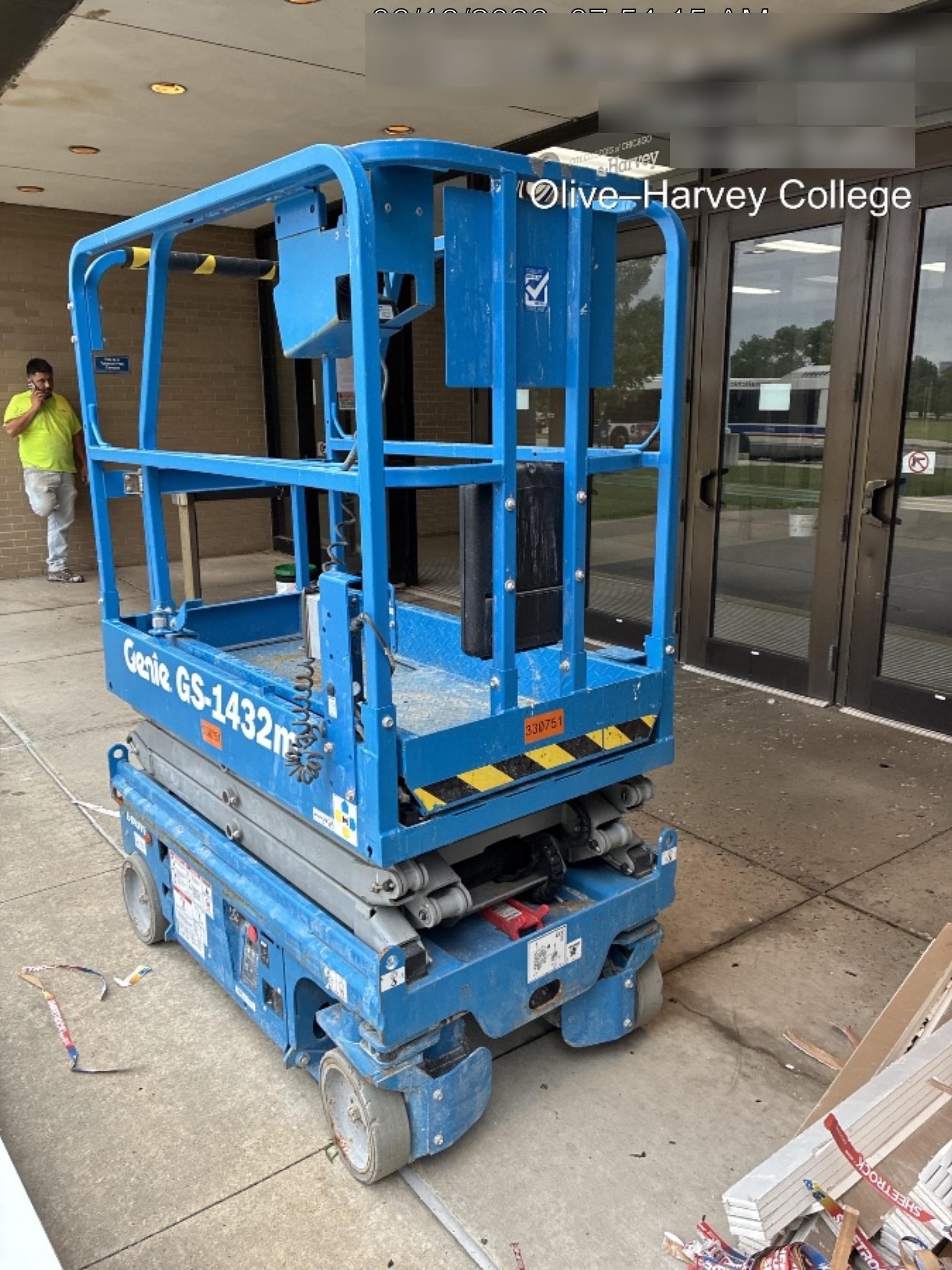 2023 GENIE GS-1432