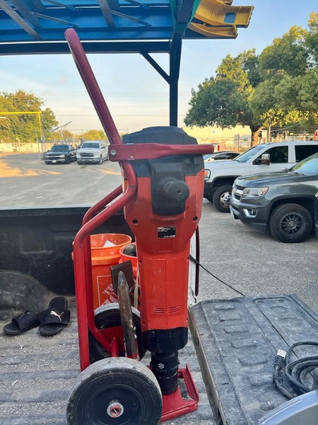 2024 HILTI TE 3000-AVR