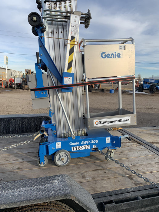 2020 GENIE AWP-30S