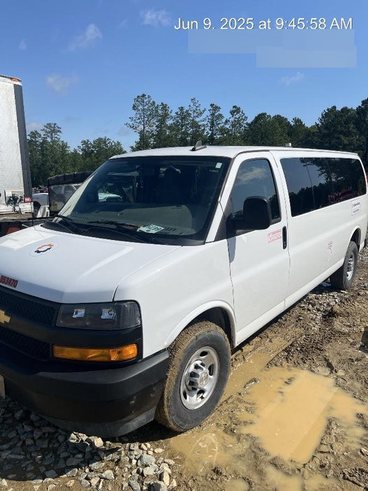 2023 CHEVROLET Express Van - Rental