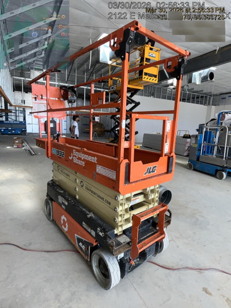 2022 JLG ES1932