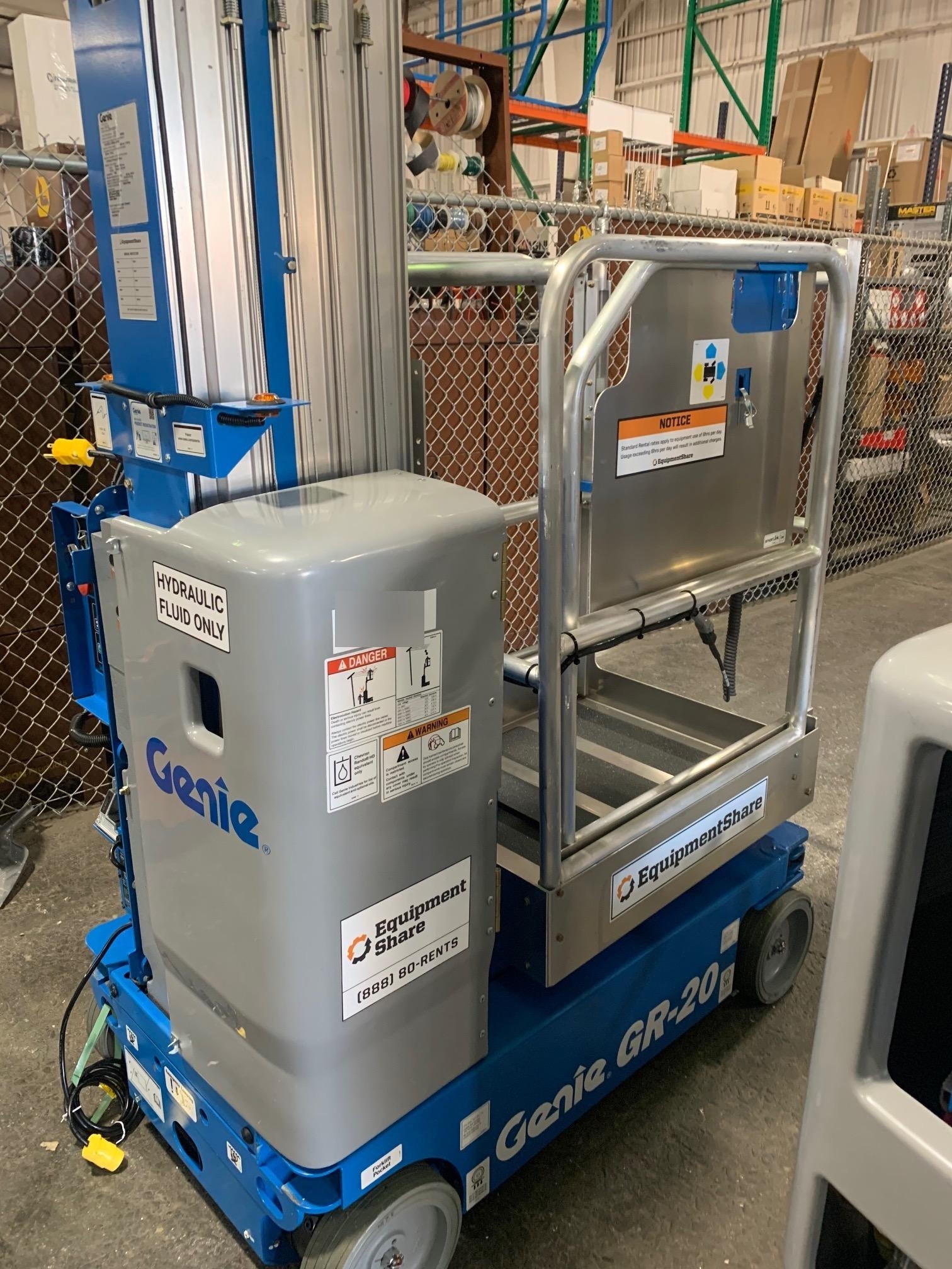 2019 GENIE GR-20
