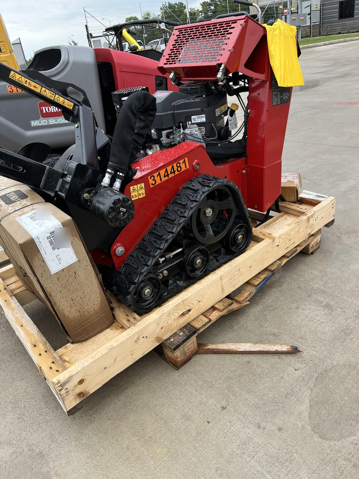 2023 TORO TRX-16