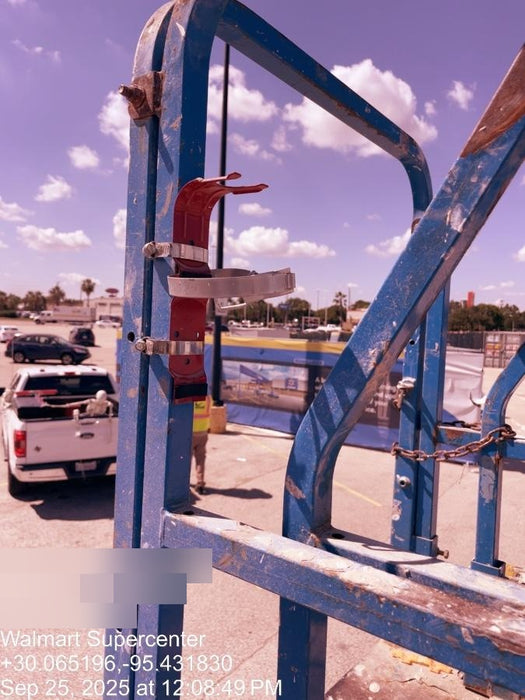 2017 Genie GS-1930 Genie GS-1930 Lift w/Fixed Rail and Chain Entry