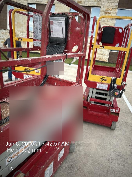 2019 MEC 1330SE MEC 1330SE w/ES Track Hardware, Full Extended 2 Year Warranty