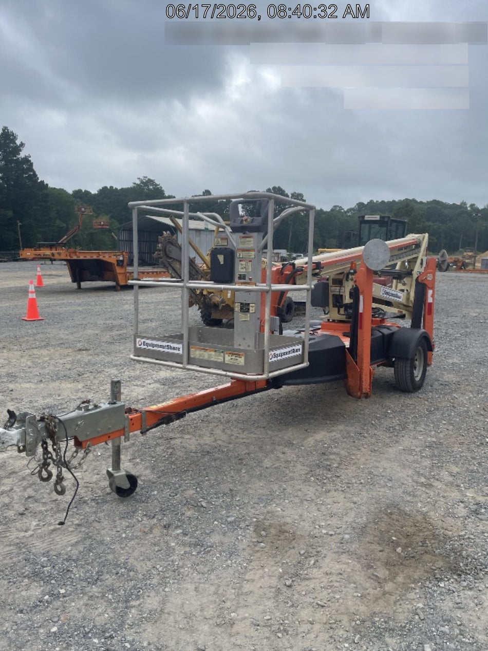 2022 JLG T350