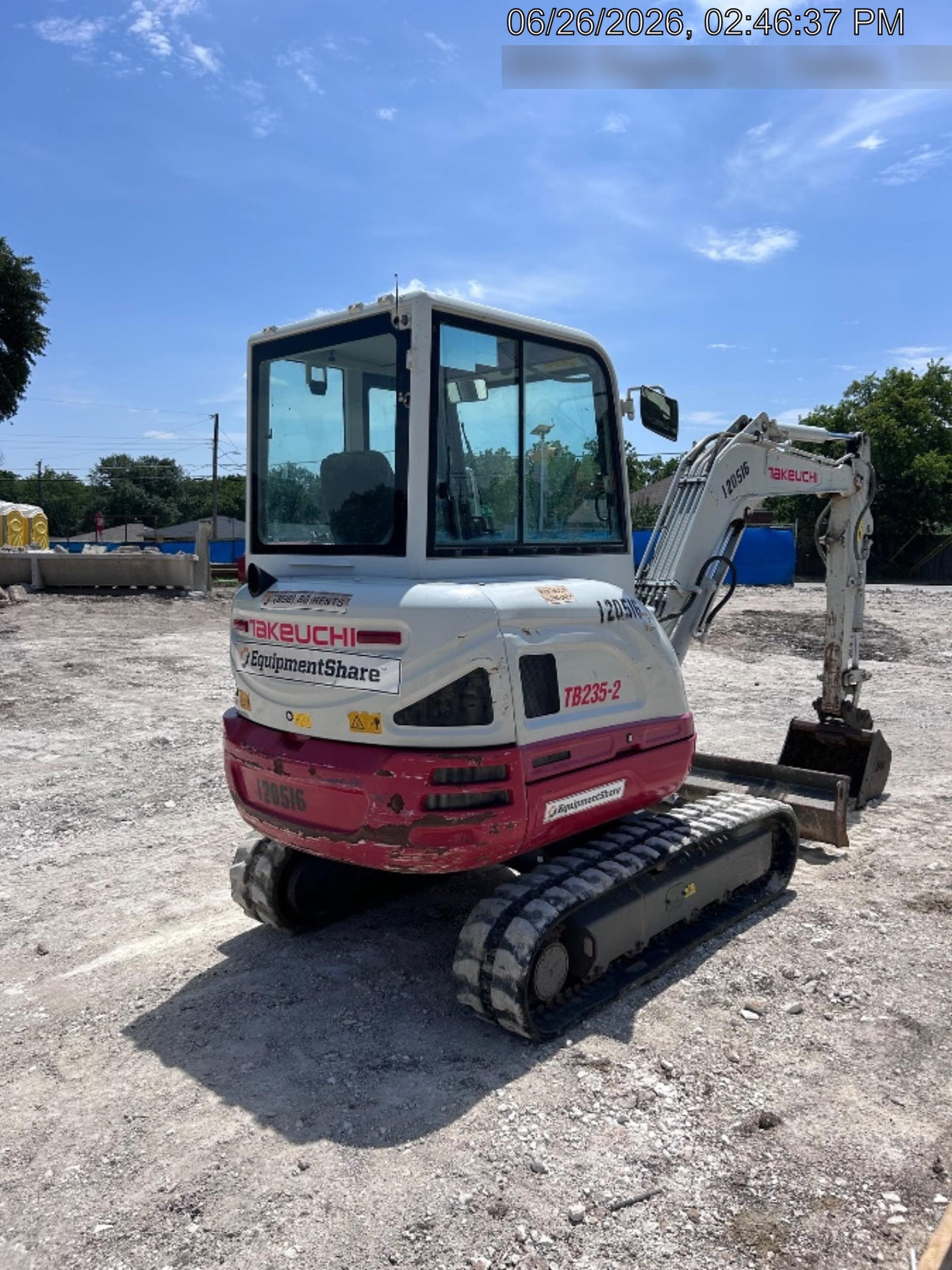 2020 TAKEUCHI TB-235-2CR
