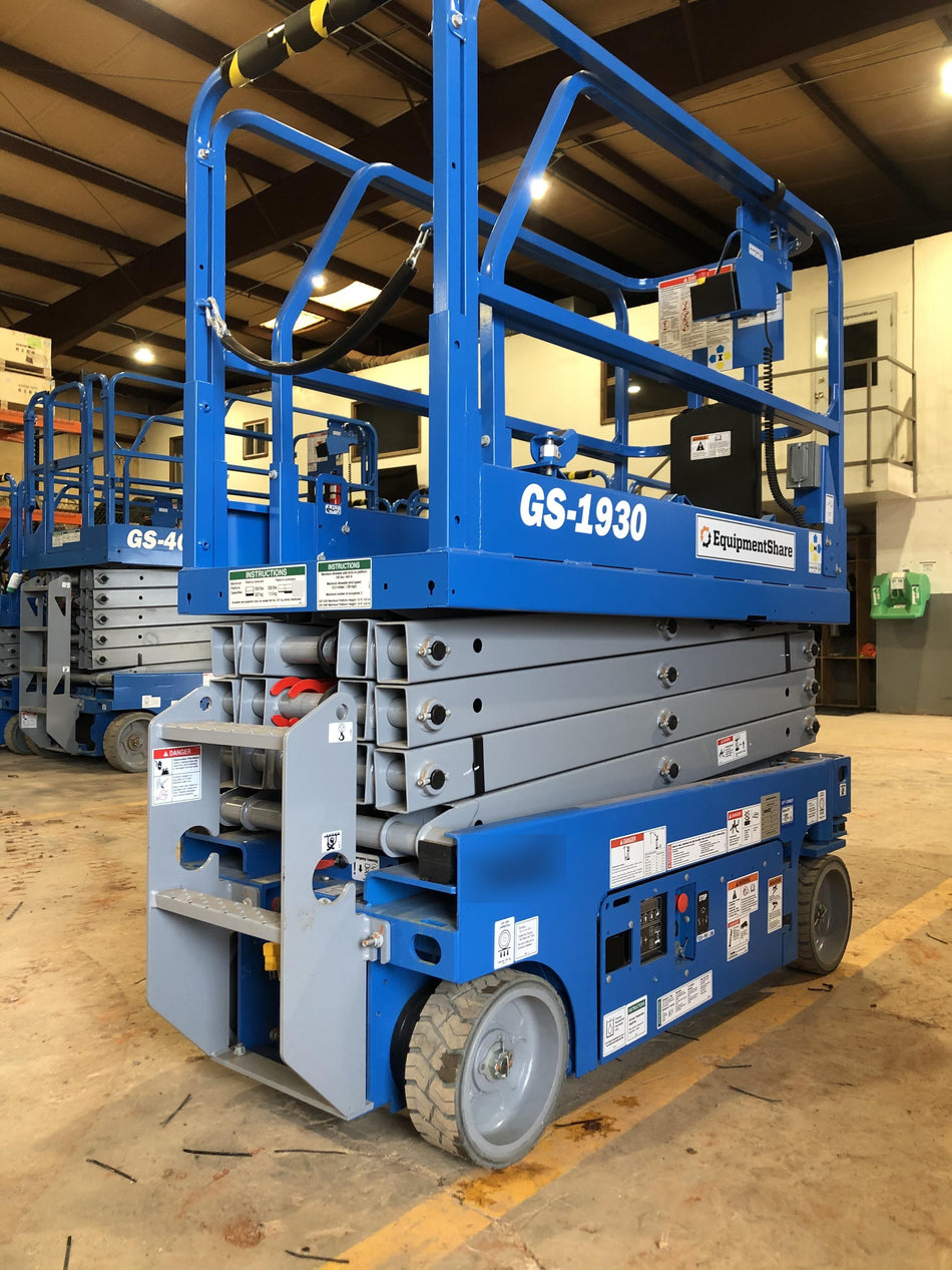 2020 Genie GS-1930 Fixed rails with chain entry gate - Pre A92.20