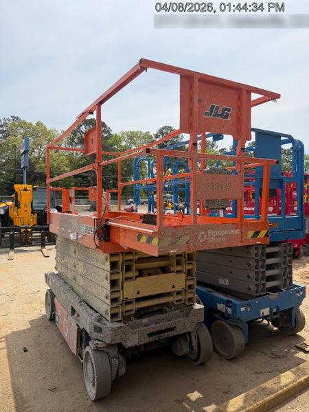 2022 JLG ES3246