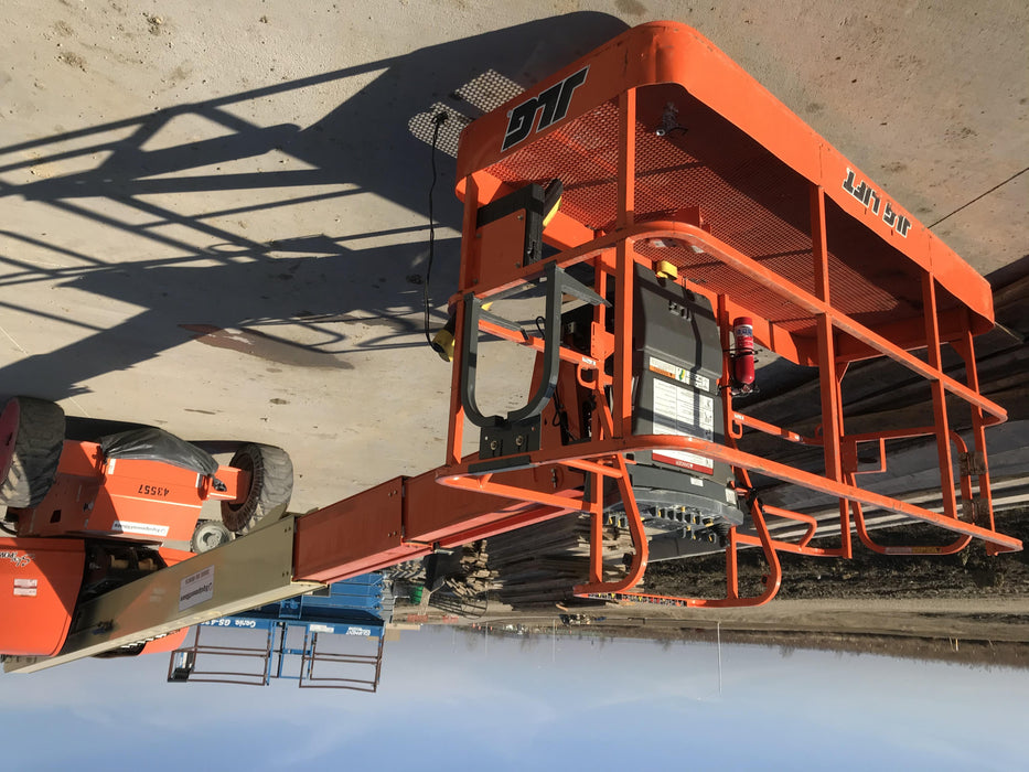 2019 JLG 600S 4WD