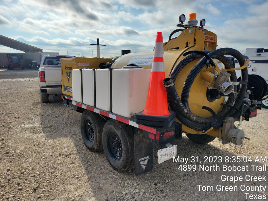 2023 Vac-Tron LP573XDT T4 Koehler Diesel Engine, 500 Gallon Debris Tank, x2 100 Gallon Water Tanks