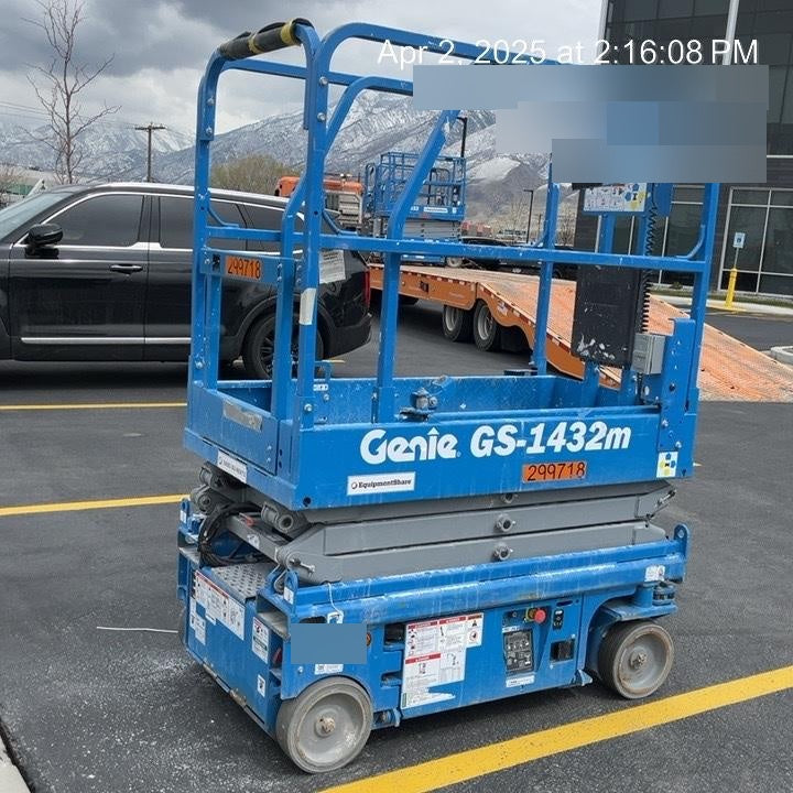 2023 GENIE GS-1432